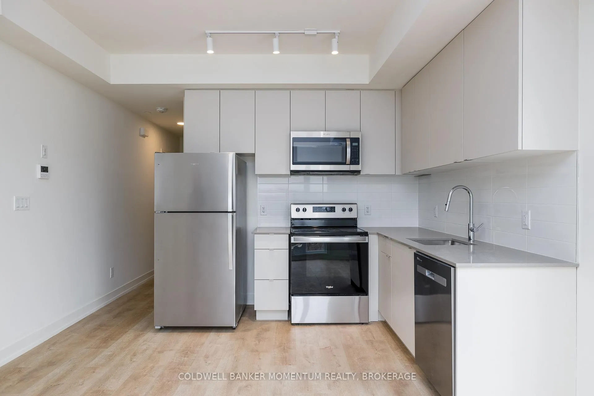 Photo 12 of Unit 311A, 16 Melbourne Avenue, St. Catharines, E. Chester — HOMEH