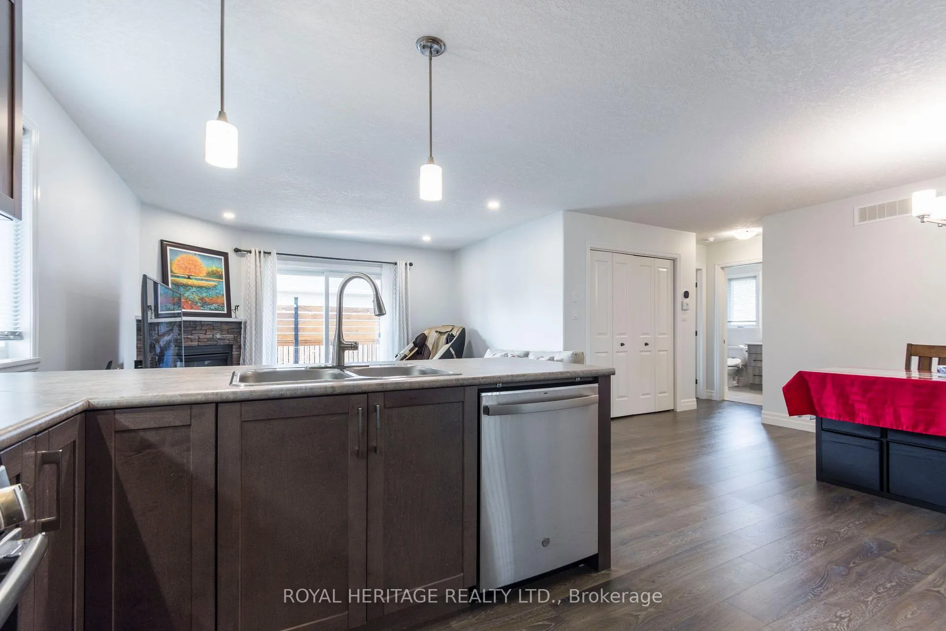 Photo 9 of 151 Rollins Drive, Belleville, Belleville Ward — HOMEH
