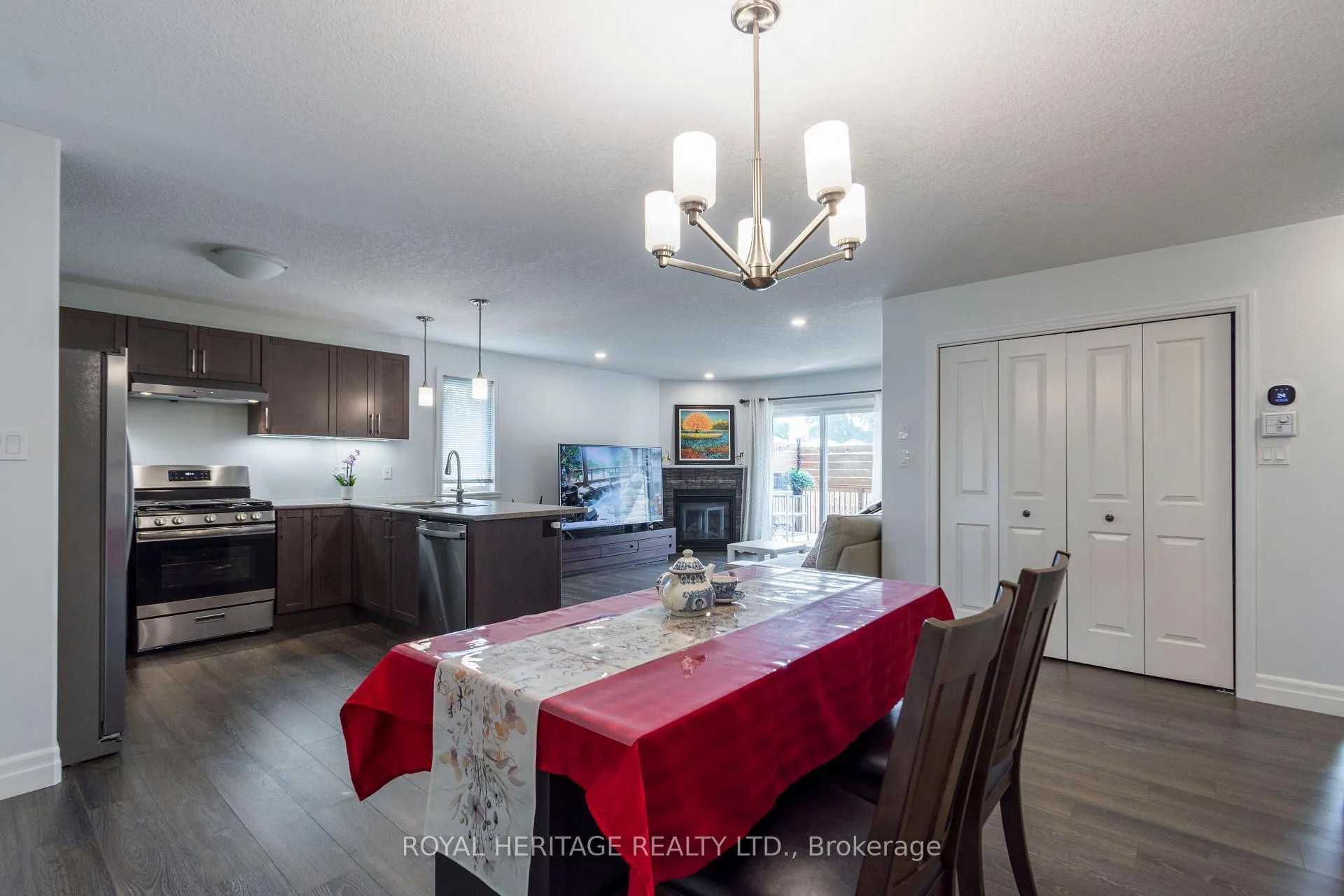 Photo 12 of 151 Rollins Drive, Belleville, Belleville Ward — HOMEH