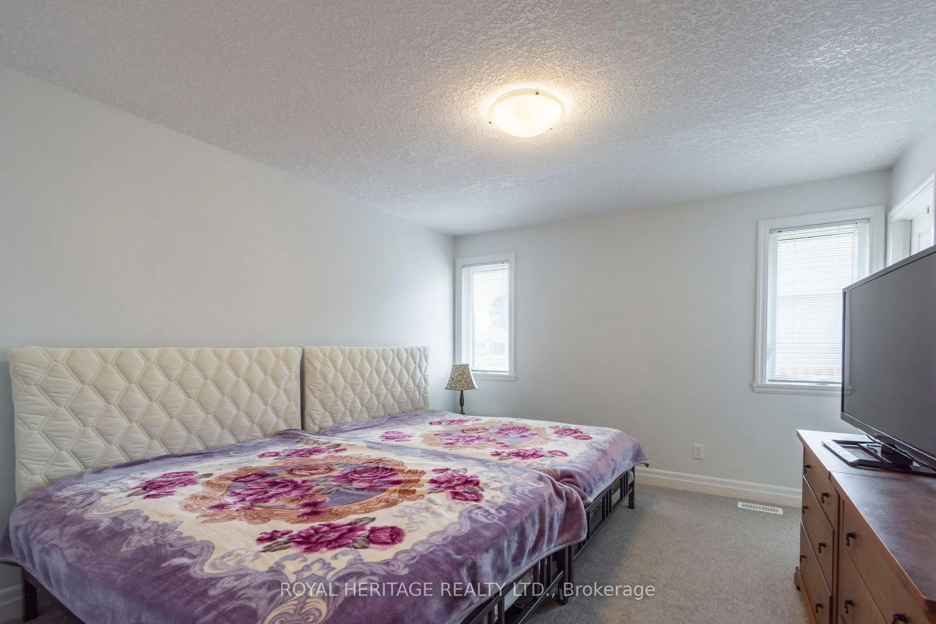 Photo 16 of 151 Rollins Drive, Belleville, Belleville Ward — HOMEH