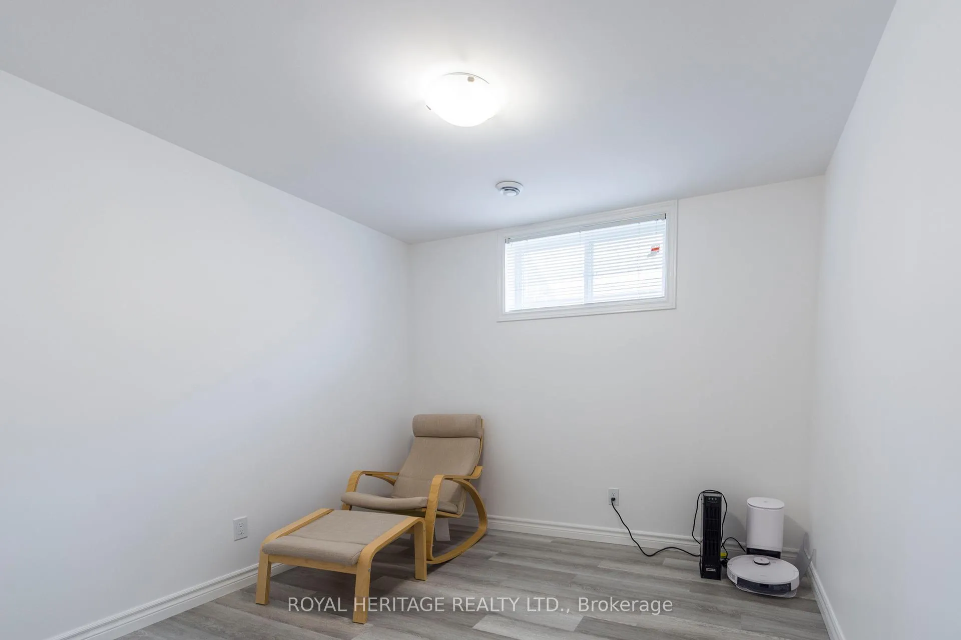Photo 24 of 151 Rollins Drive, Belleville, Belleville Ward — HOMEH