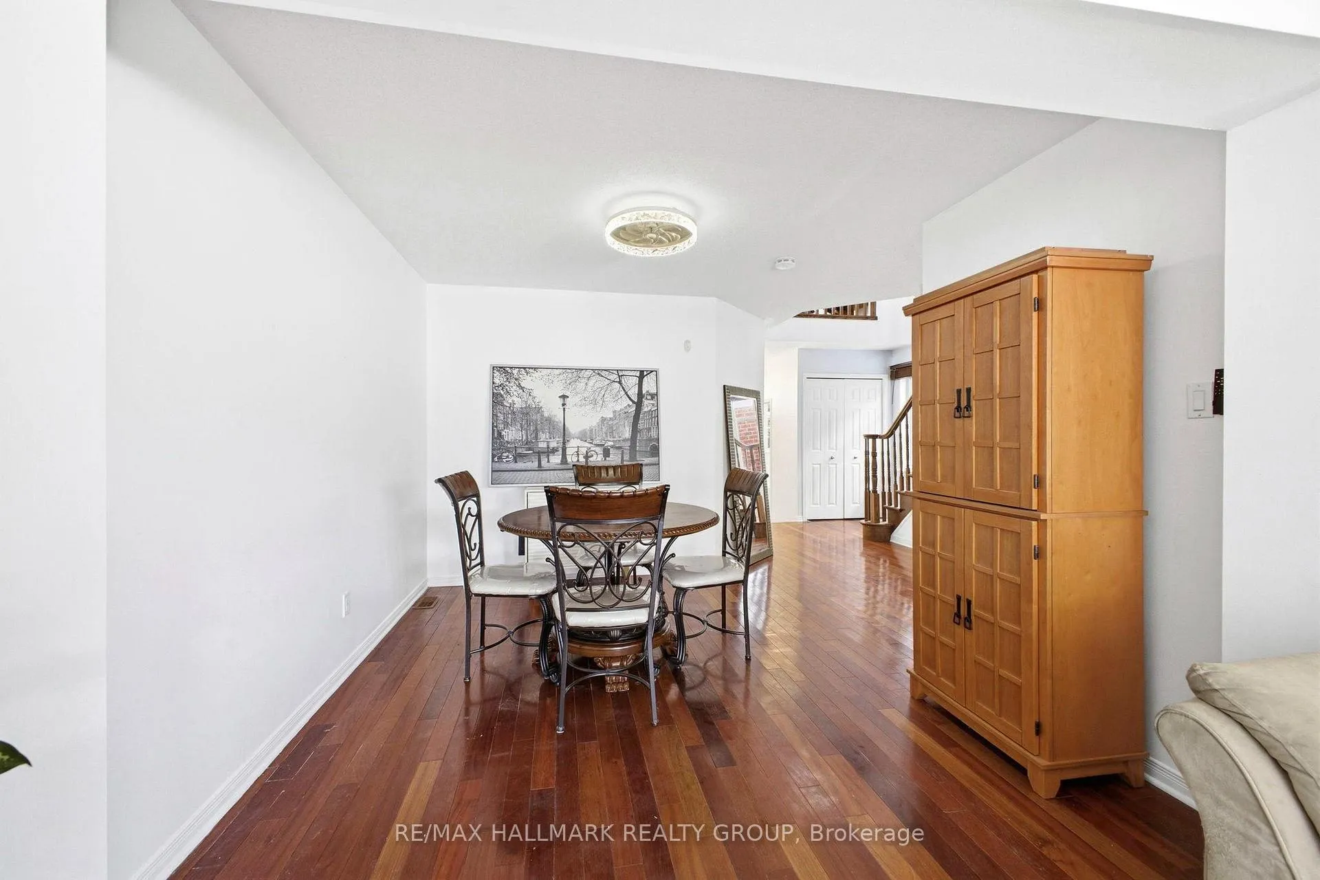 Photo 14 of 759 Everton Way, Ottawa, Riverside South/Gloucester Glen — HOMEH