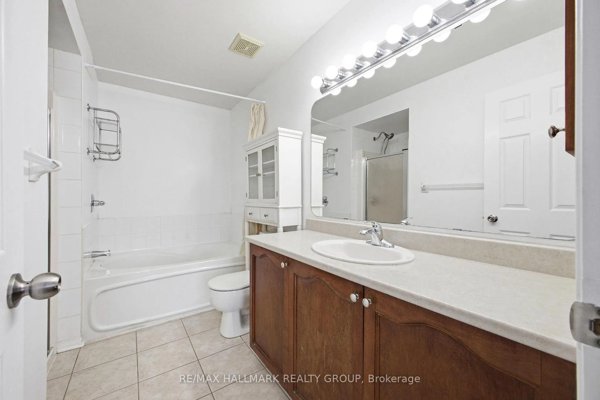 Photo 26 of 759 Everton Way, Ottawa, Riverside South/Gloucester Glen — HOMEH