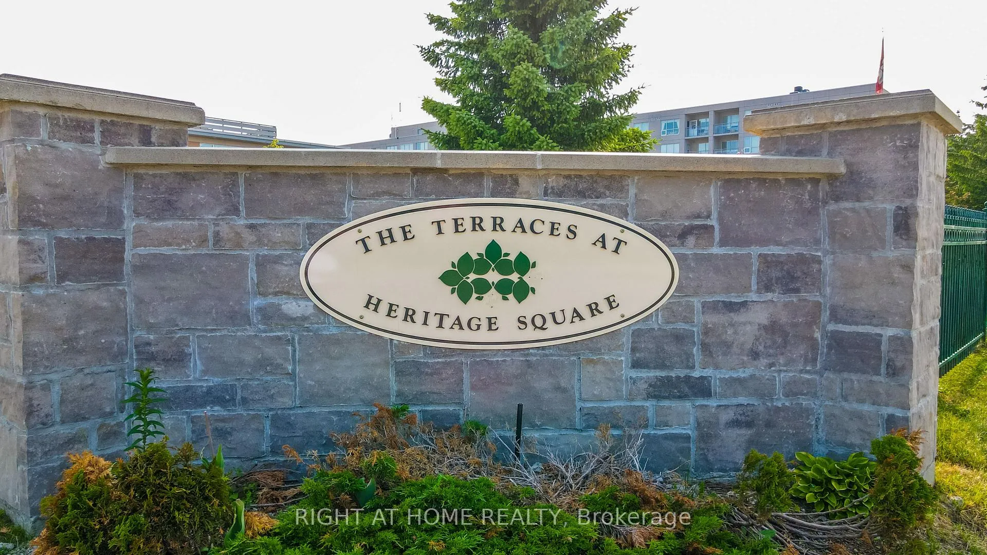 Photo of Unit 410, 90 Dean Avenue