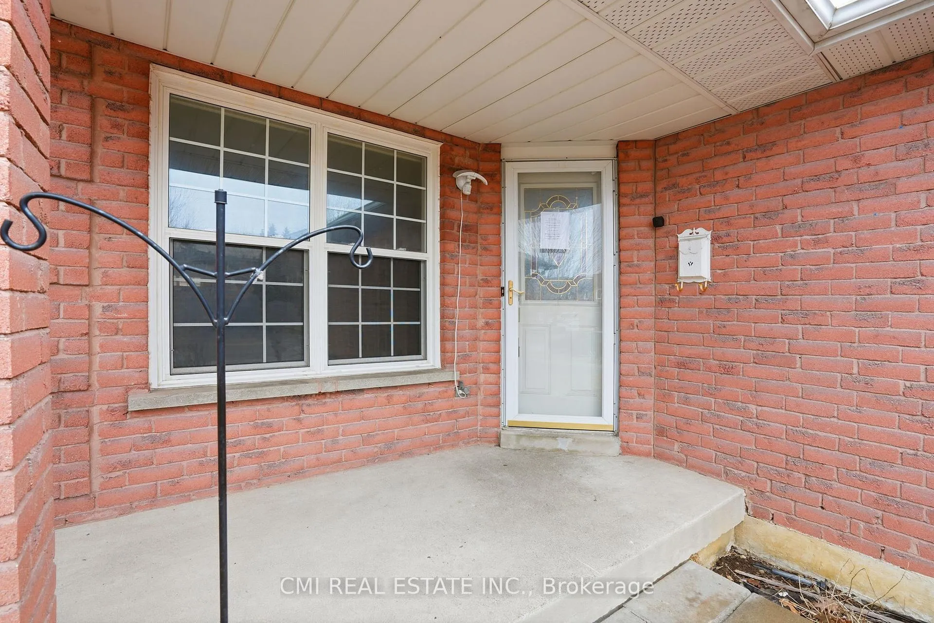 Photo 4 of 560 Steeple Hill, Pickering, Woodlands — HOMEH