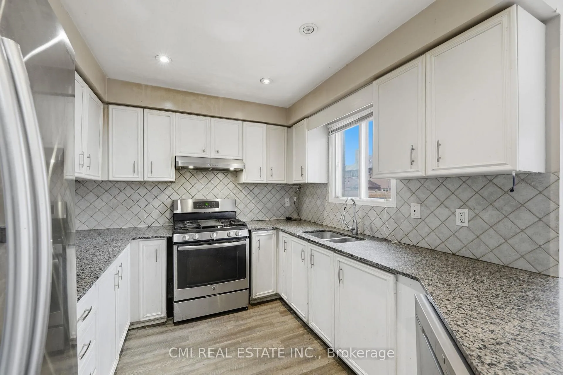 Photo 14 of 560 Steeple Hill, Pickering, Woodlands — HOMEH