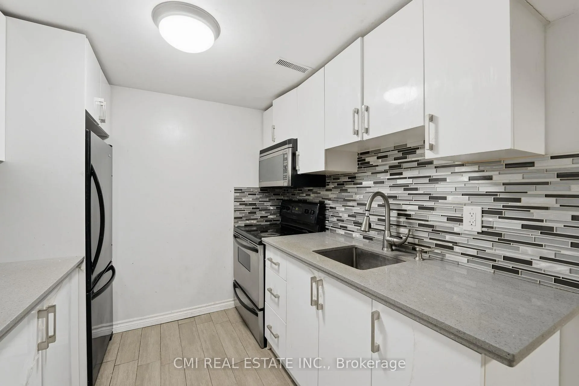 Photo 18 of 560 Steeple Hill, Pickering, Woodlands — HOMEH
