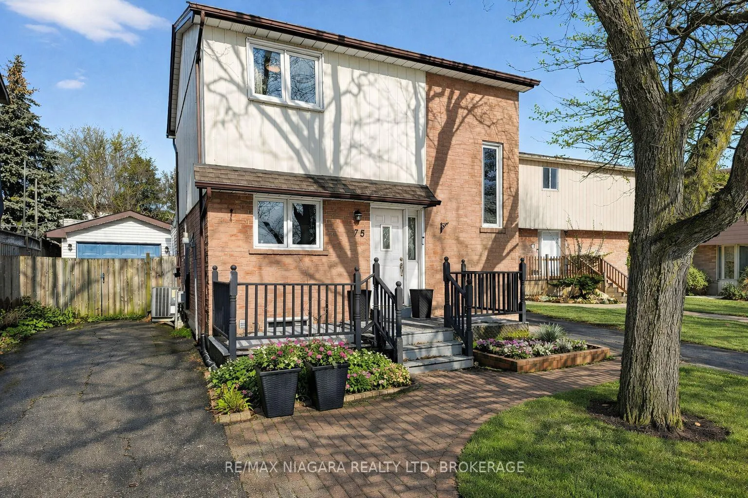 Photo 2 of 75 Berrisfield Crescent, Hamilton, Berrisfield — HOMEH