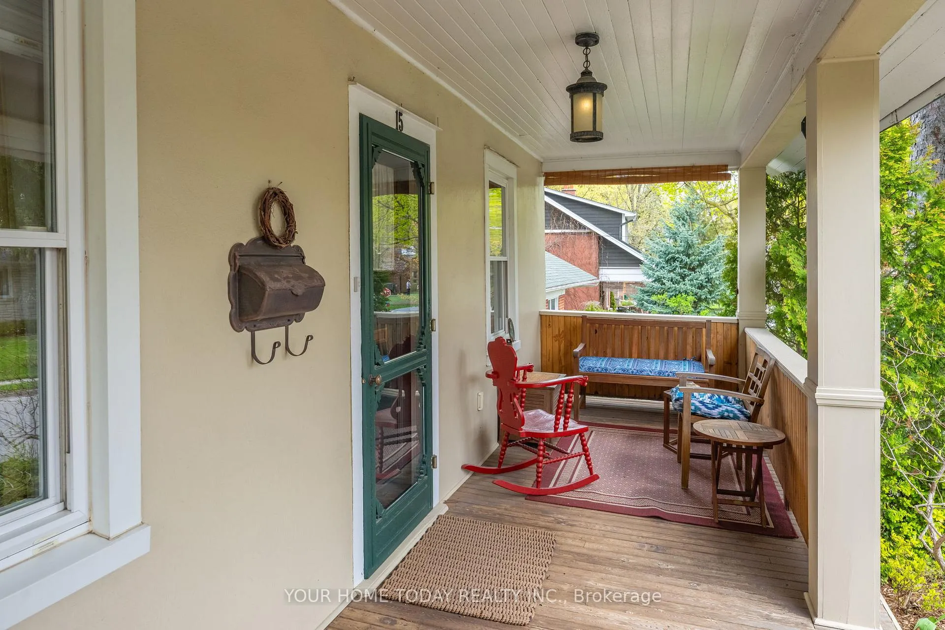 Photo 3 of 15 Albert Street, Halton Hills, Georgetown — HOMEH