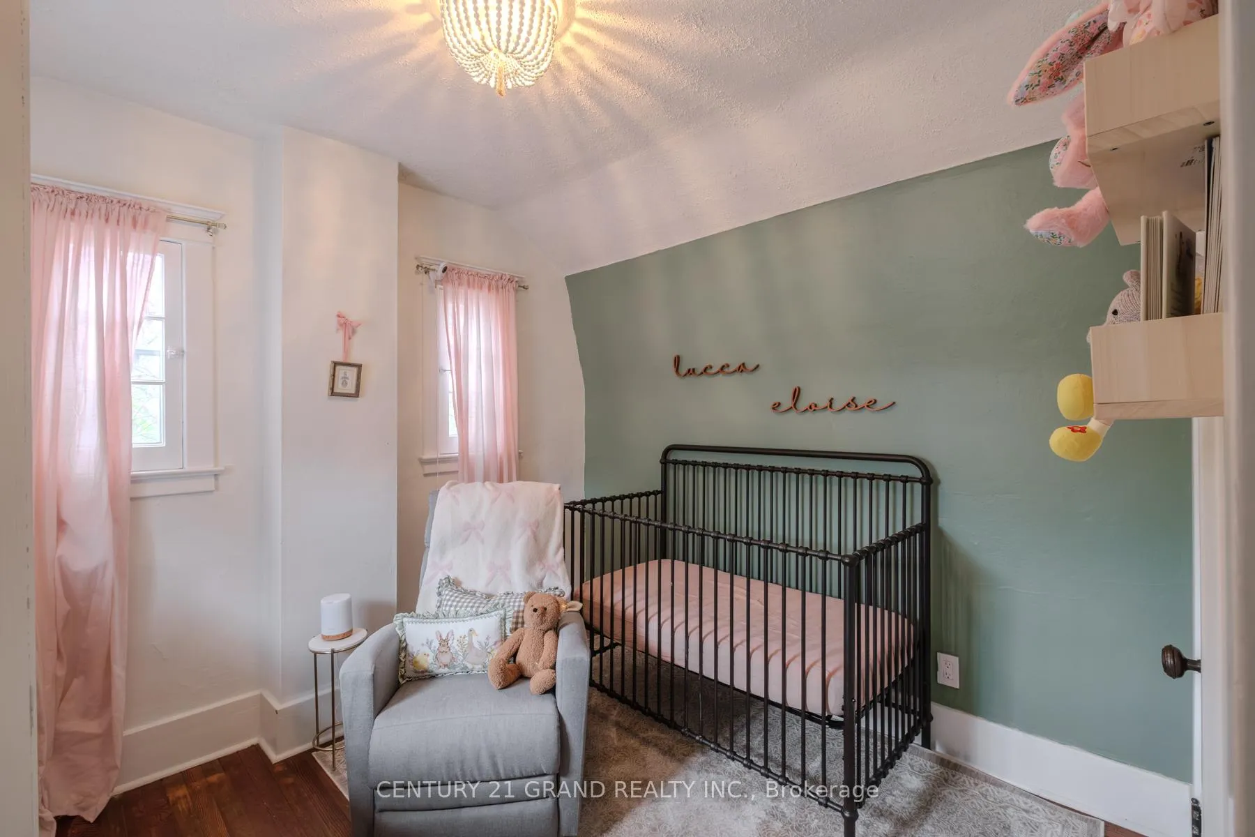 Photo 24 of 58 Lincoln Avenue, Brantford — HOMEH