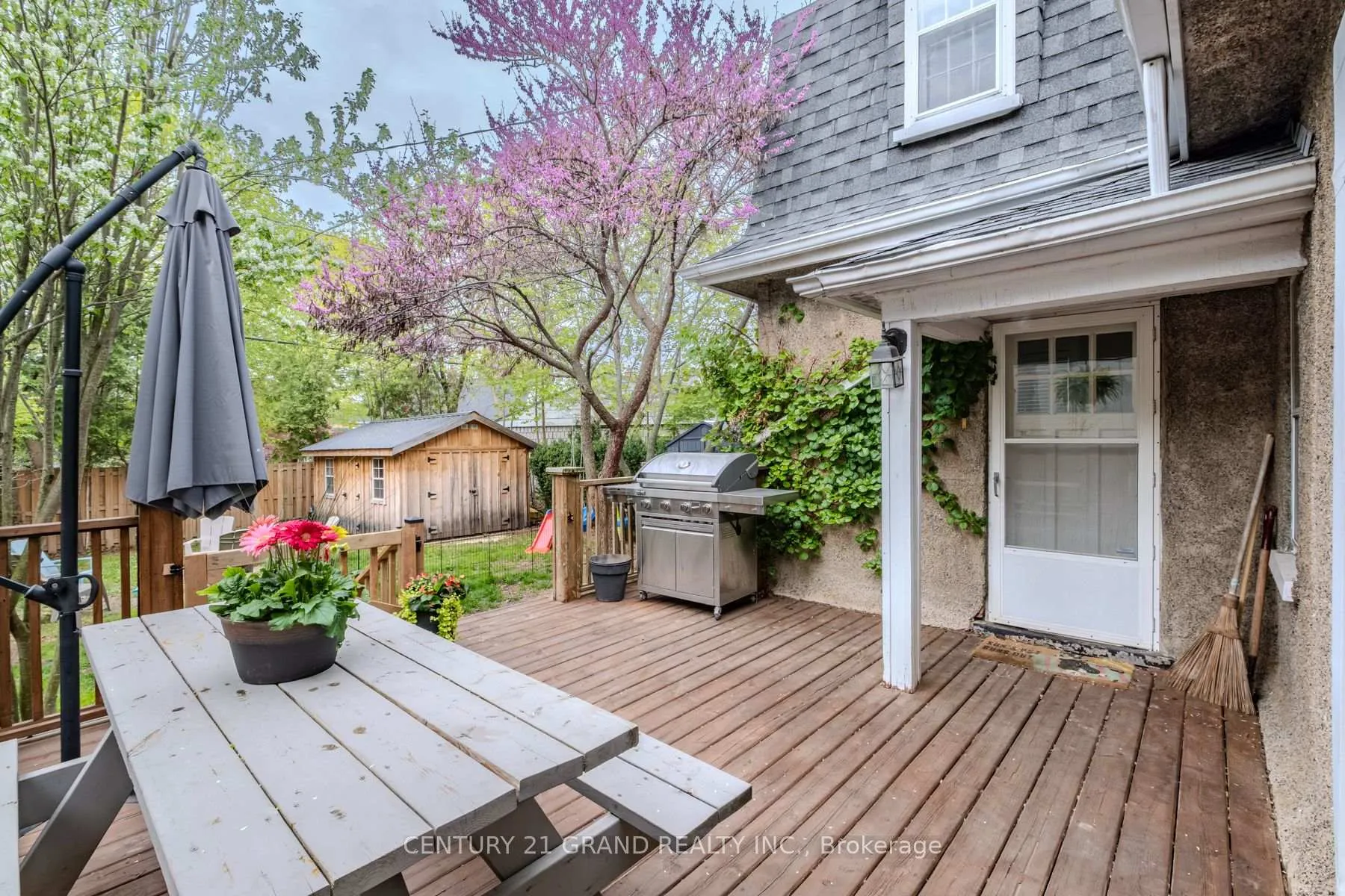 Photo 29 of 58 Lincoln Avenue, Brantford — HOMEH