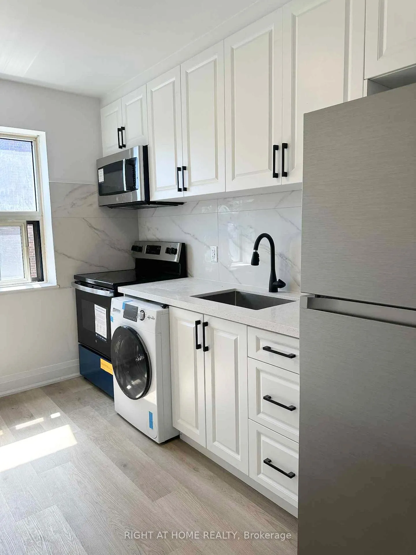 Photo 2 of Unit 1, 151 Stinson Street, Hamilton, Stinson — HOMEH