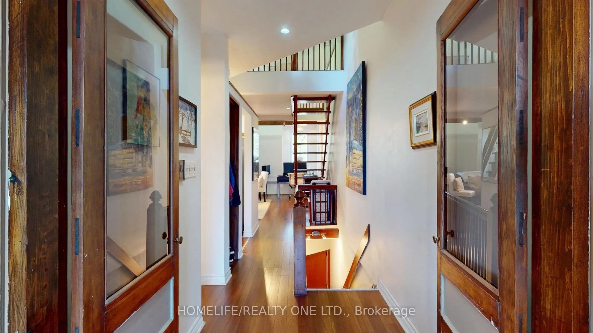 Photo 23 of 25 Riverdale Avenue, Toronto, North Riverdale — HOMEH