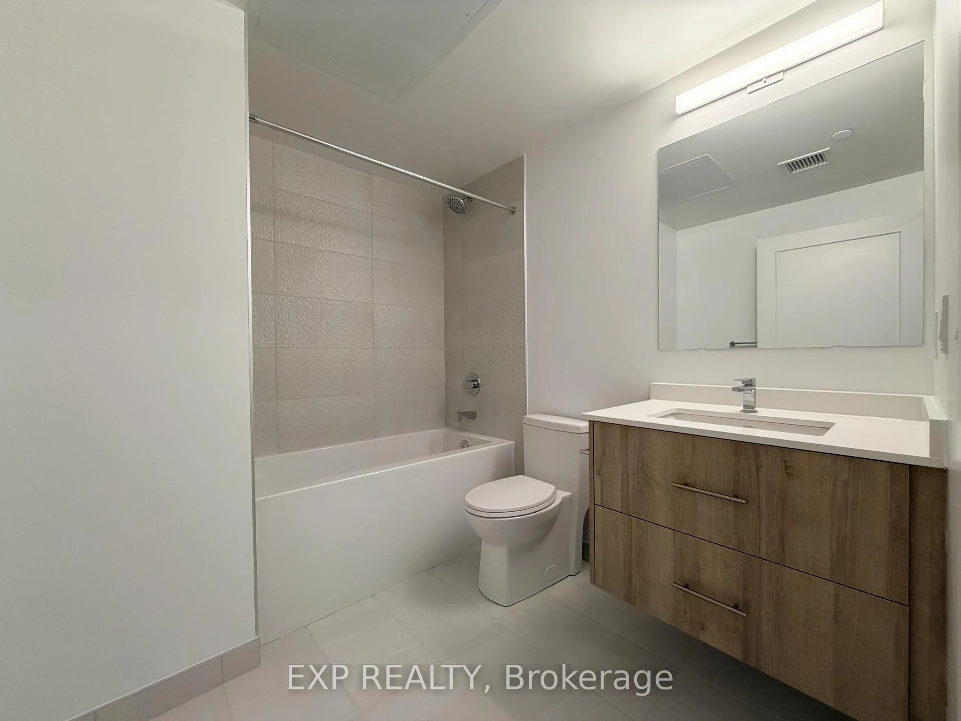 Photo 11 of Unit 1610, 9763 Markham Road, Markham, Greensborough — HOMEH