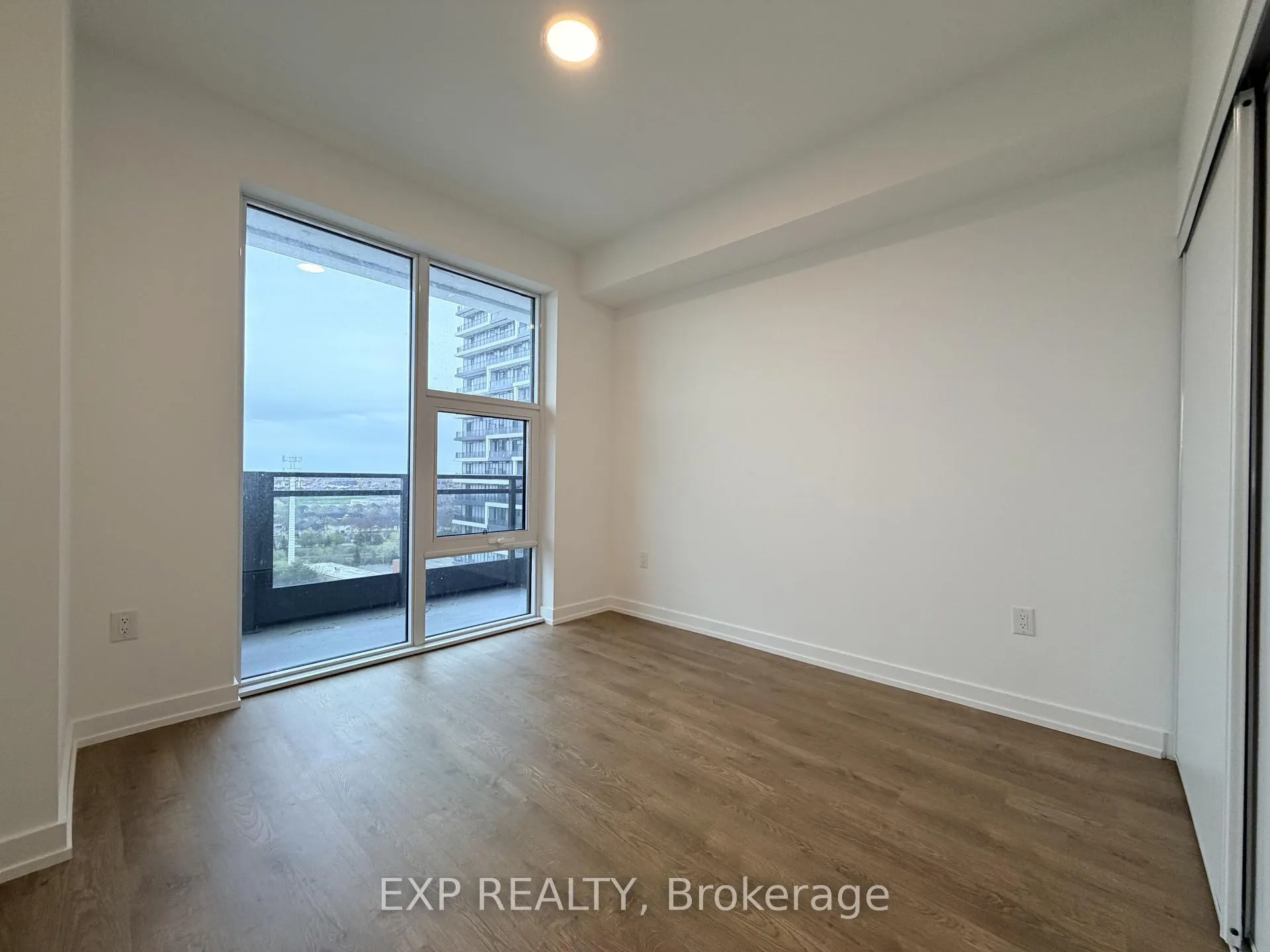 Photo 12 of Unit 1610, 9763 Markham Road, Markham, Greensborough — HOMEH