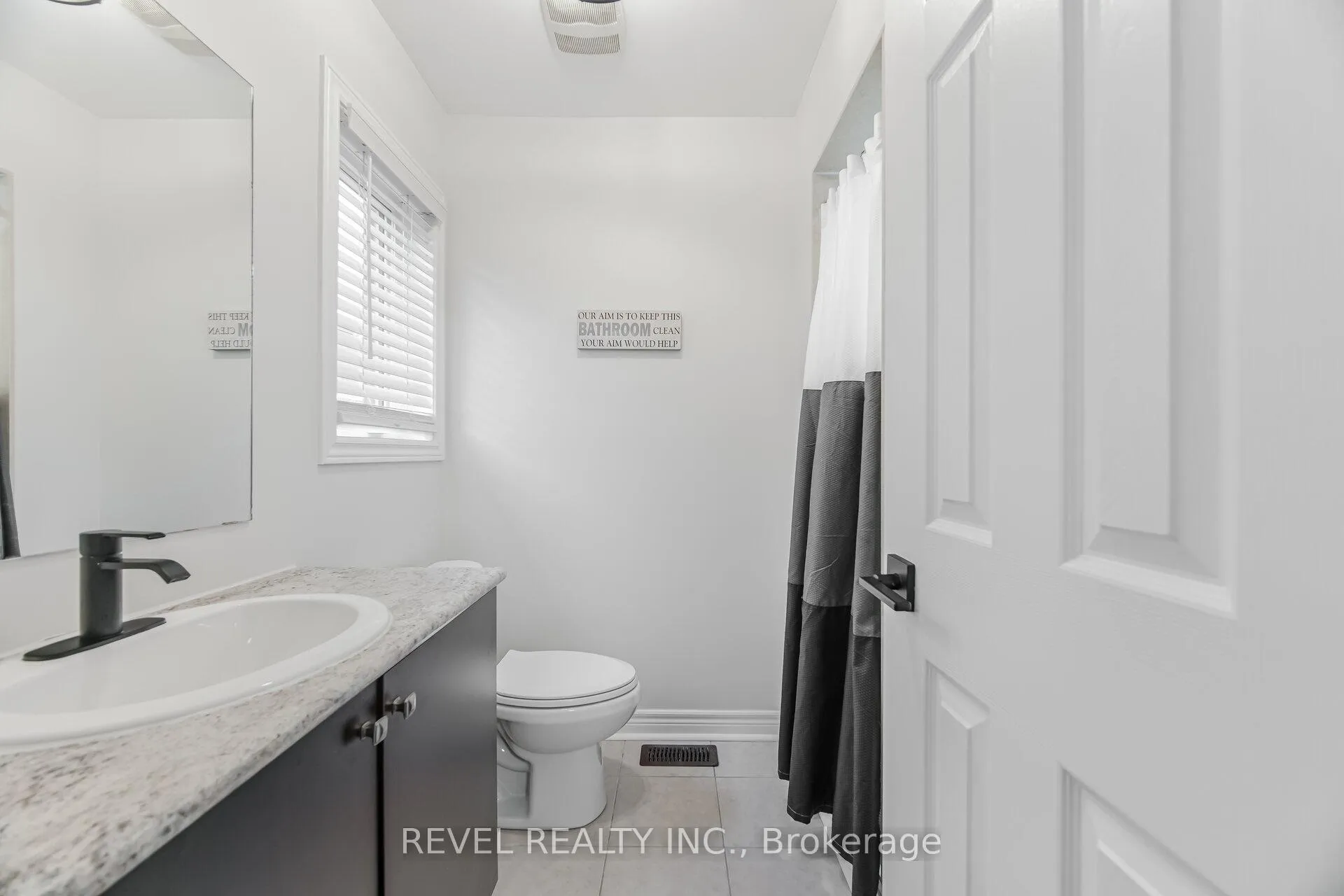 Photo 28 of 323 Bessborough Drive, Milton, Harrison — HOMEH
