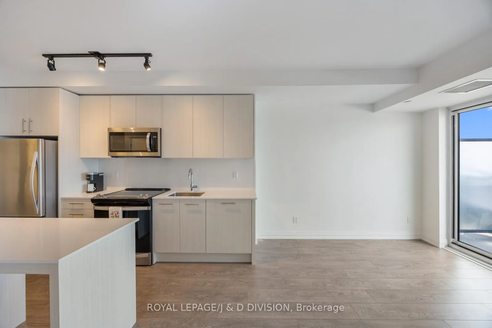 Photo 14 of Unit 1510, 286 Main Street, Toronto, East End-Danforth — HOMEH
