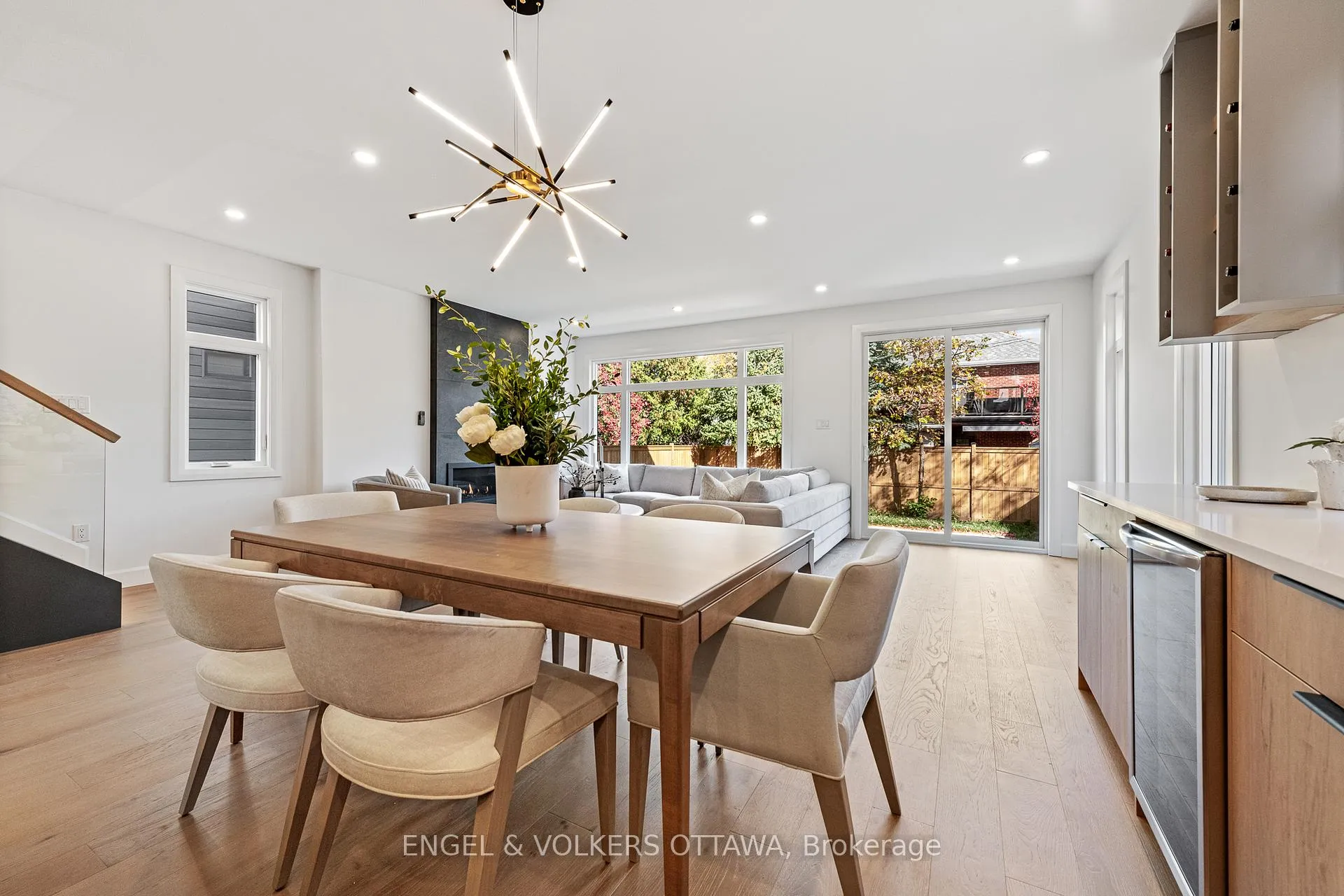 Photo 9 of 493 Highcroft Avenue, Ottawa, Westboro/Hampton Park — HOMEH