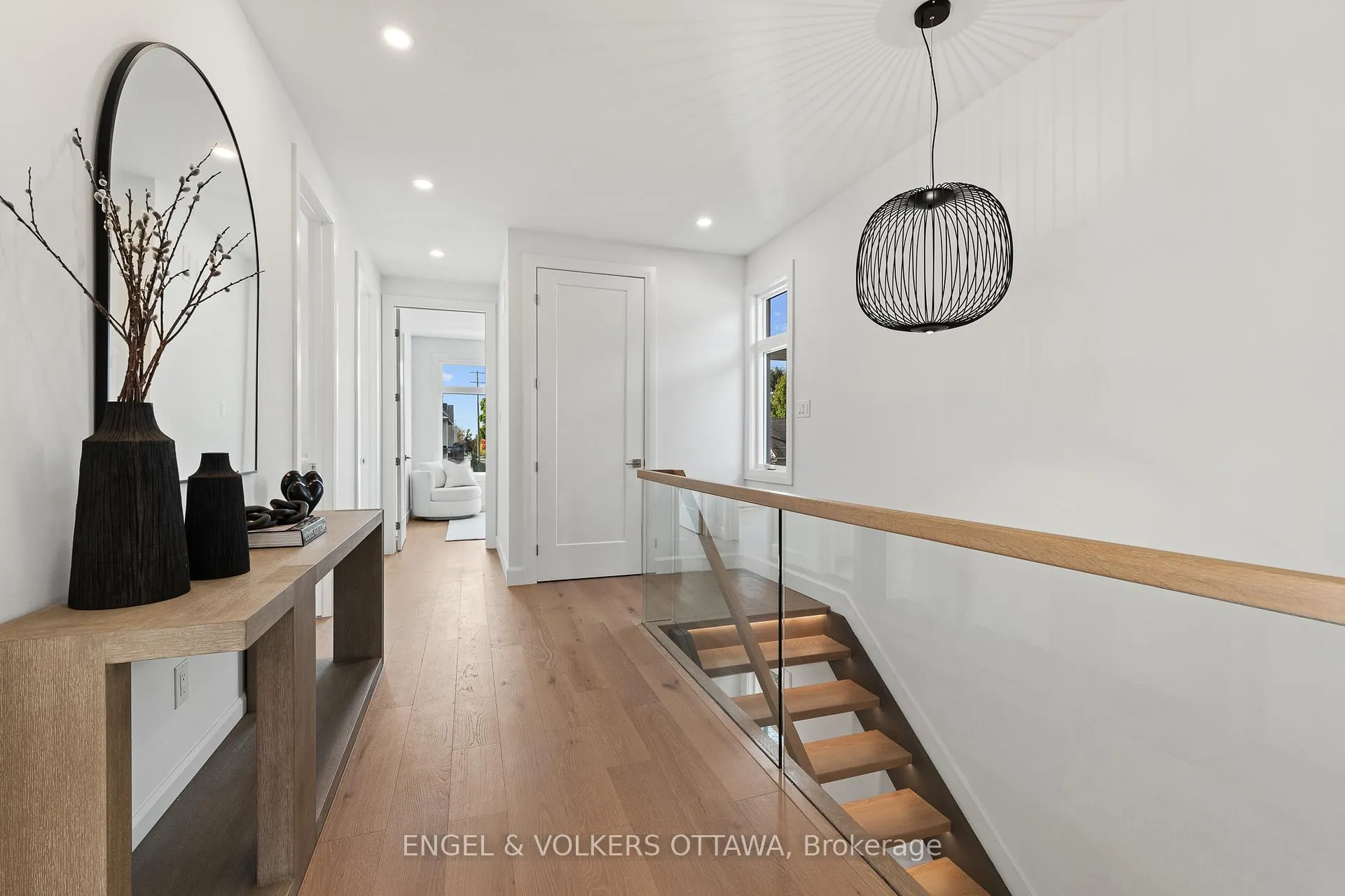 Photo 18 of 493 Highcroft Avenue, Ottawa, Westboro/Hampton Park — HOMEH