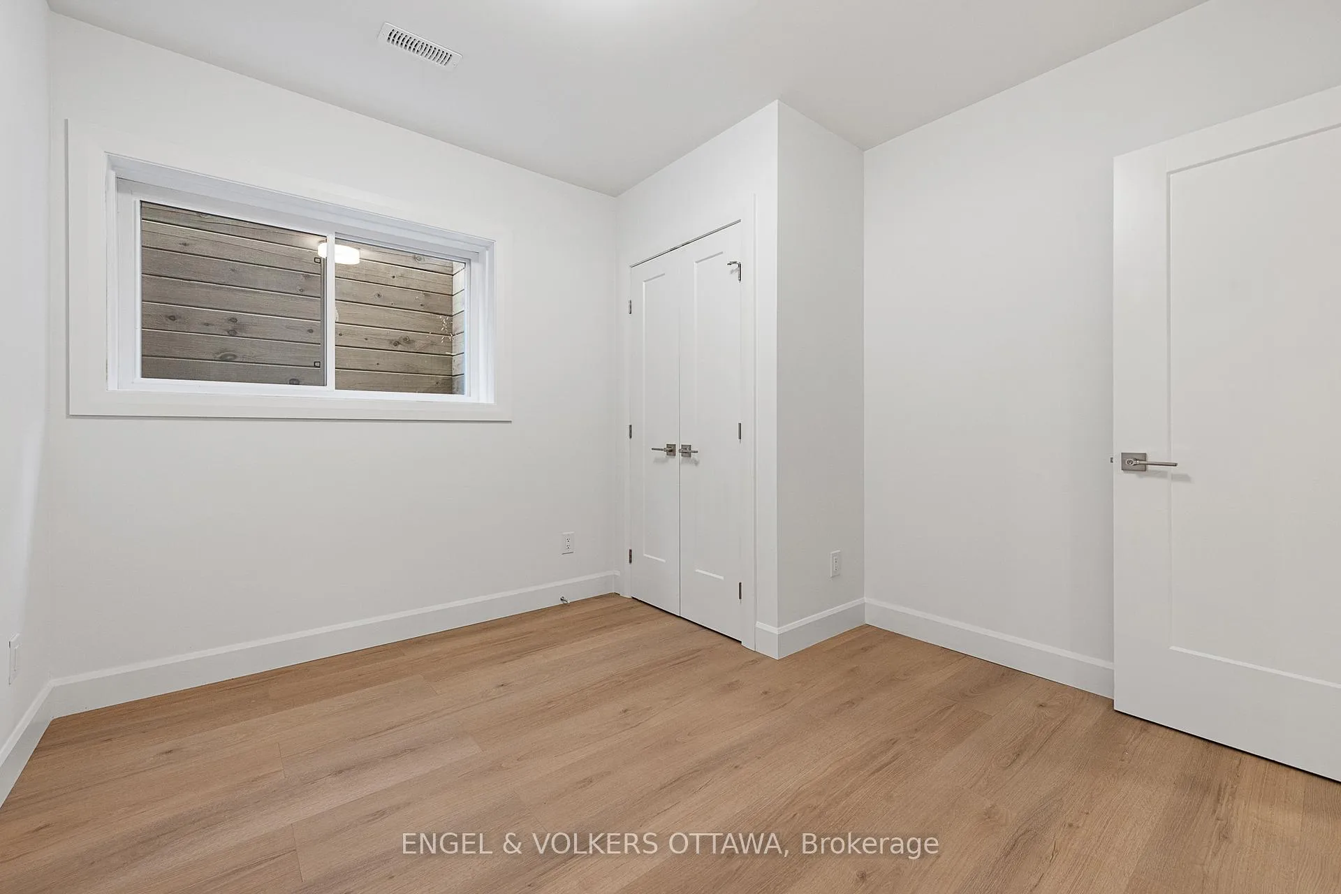 Photo 35 of 493 Highcroft Avenue, Ottawa, Westboro/Hampton Park — HOMEH