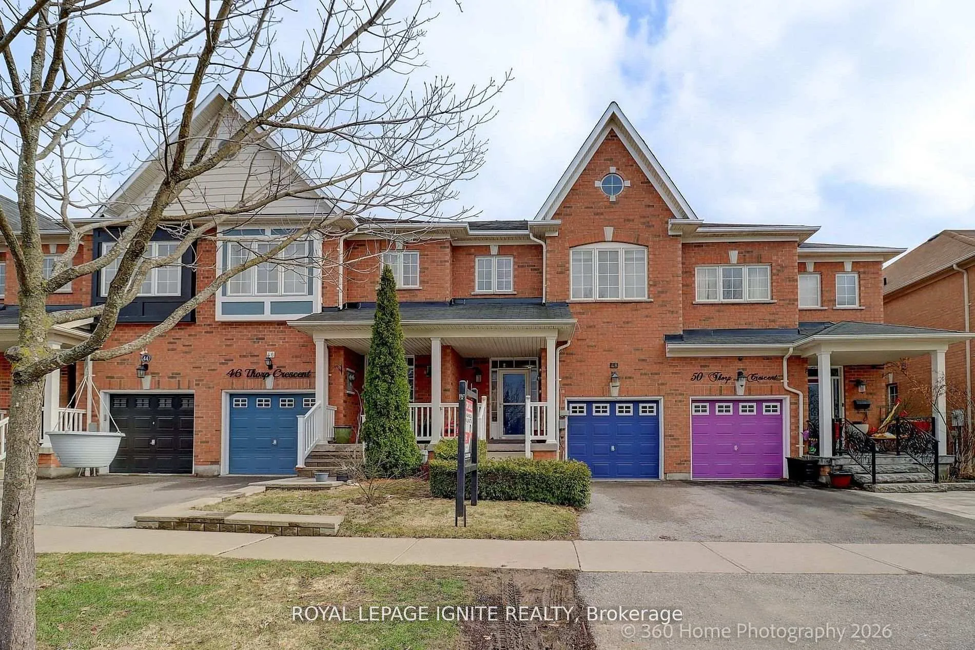 Photo 2 of 48 Thorp Crescent, Ajax, Central — HOMEH