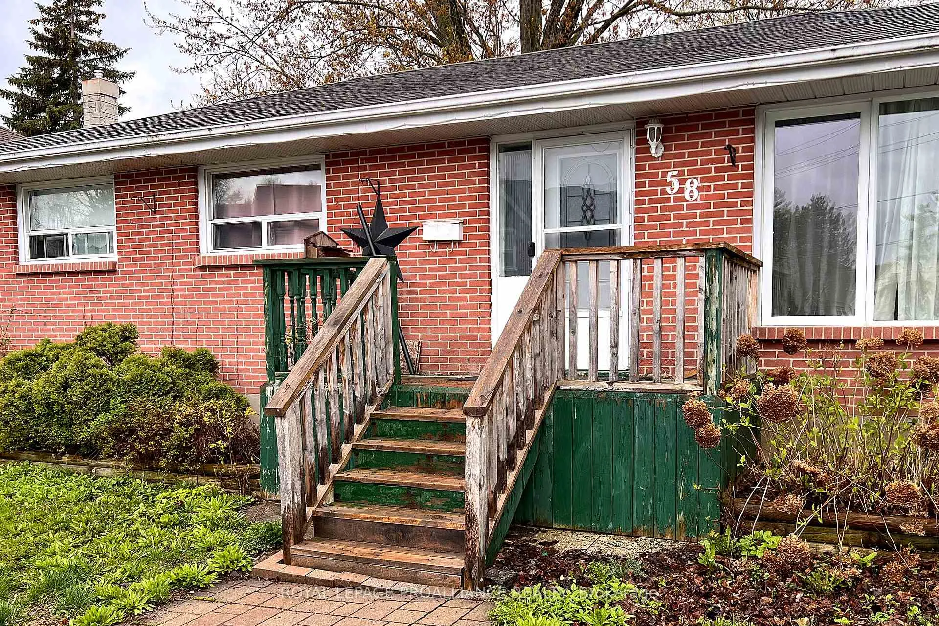Photo 5 of 58 Ponton Street, Belleville, Belleville Ward — HOMEH