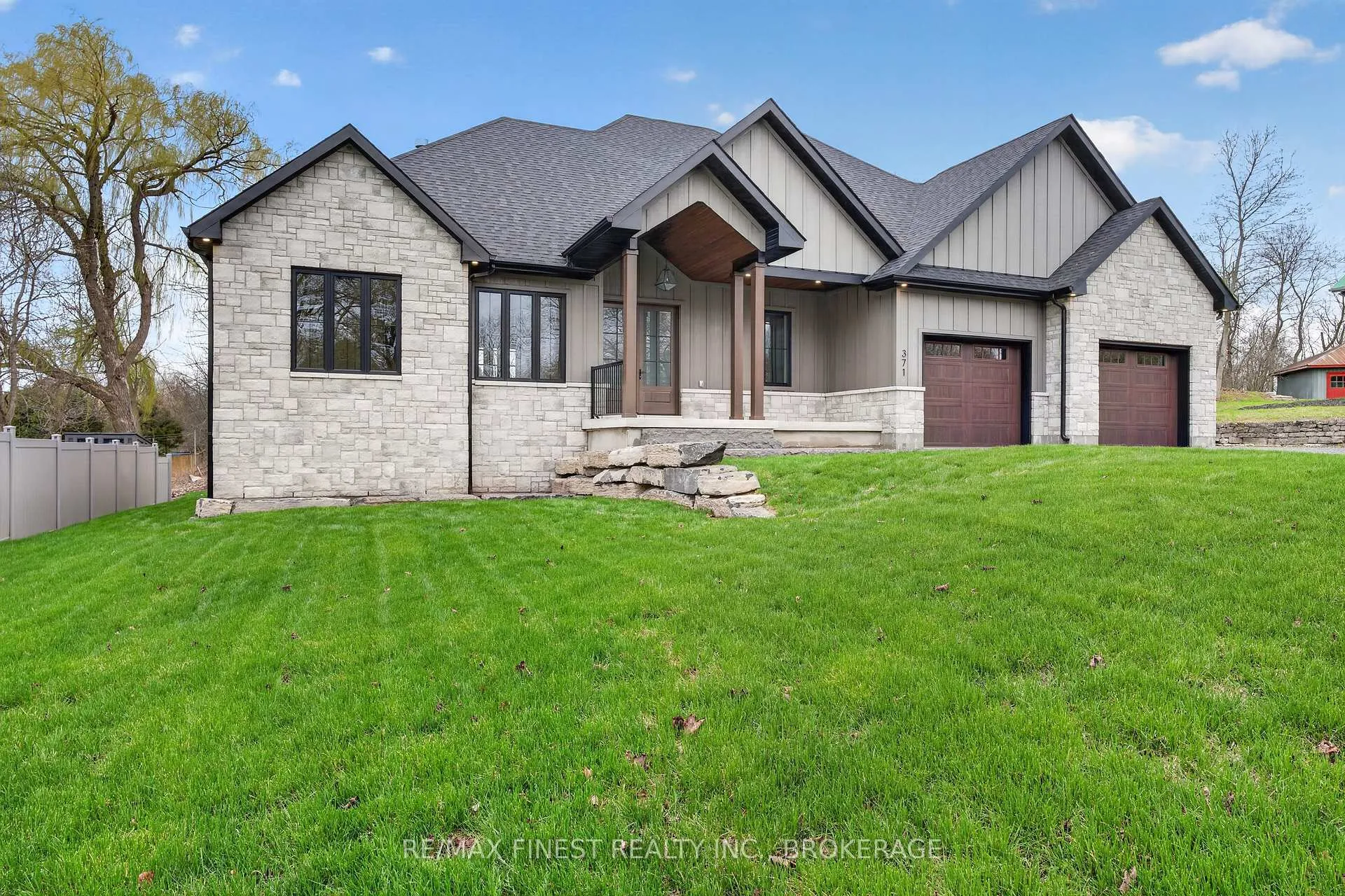 Photo 2 of 371 Maple Ridge Drive, Kingston, South of Taylor-Kidd Blvd — HOMEH
