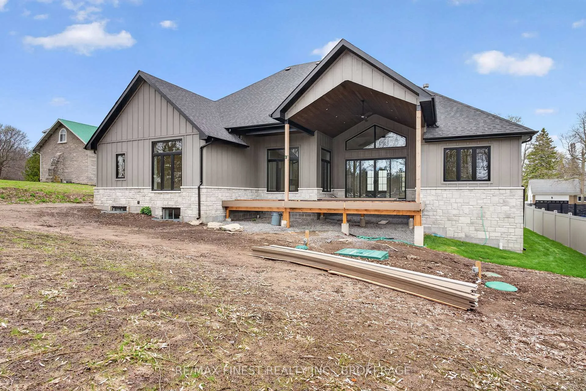 Photo 48 of 371 Maple Ridge Drive, Kingston, South of Taylor-Kidd Blvd — HOMEH