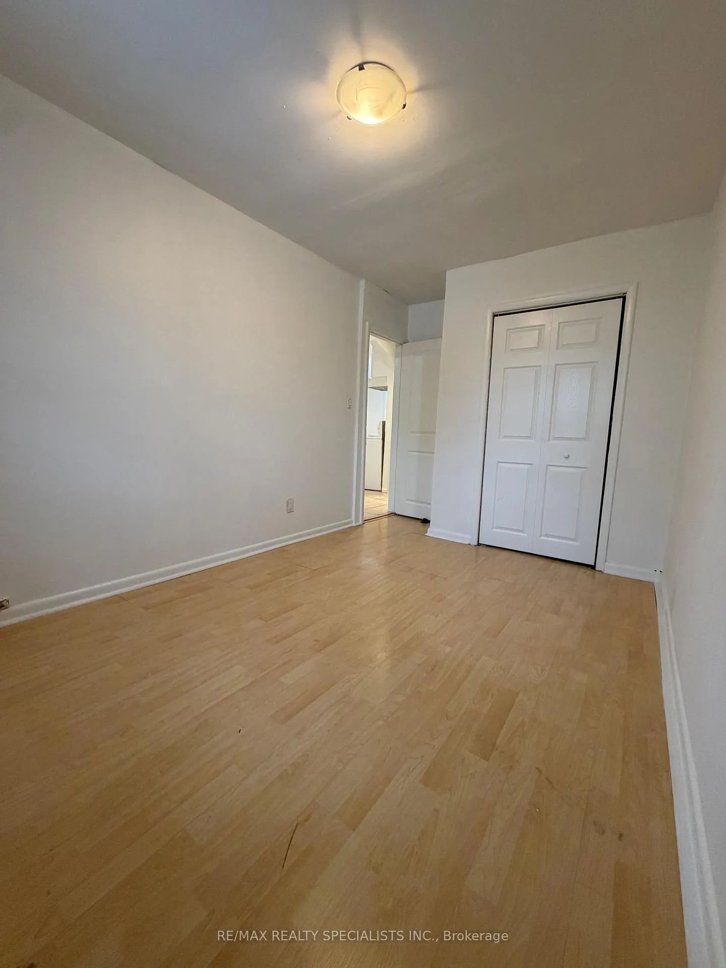 Photo 9 of Unit 1, 18 Mary Street, Brampton, Downtown Brampton — HOMEH