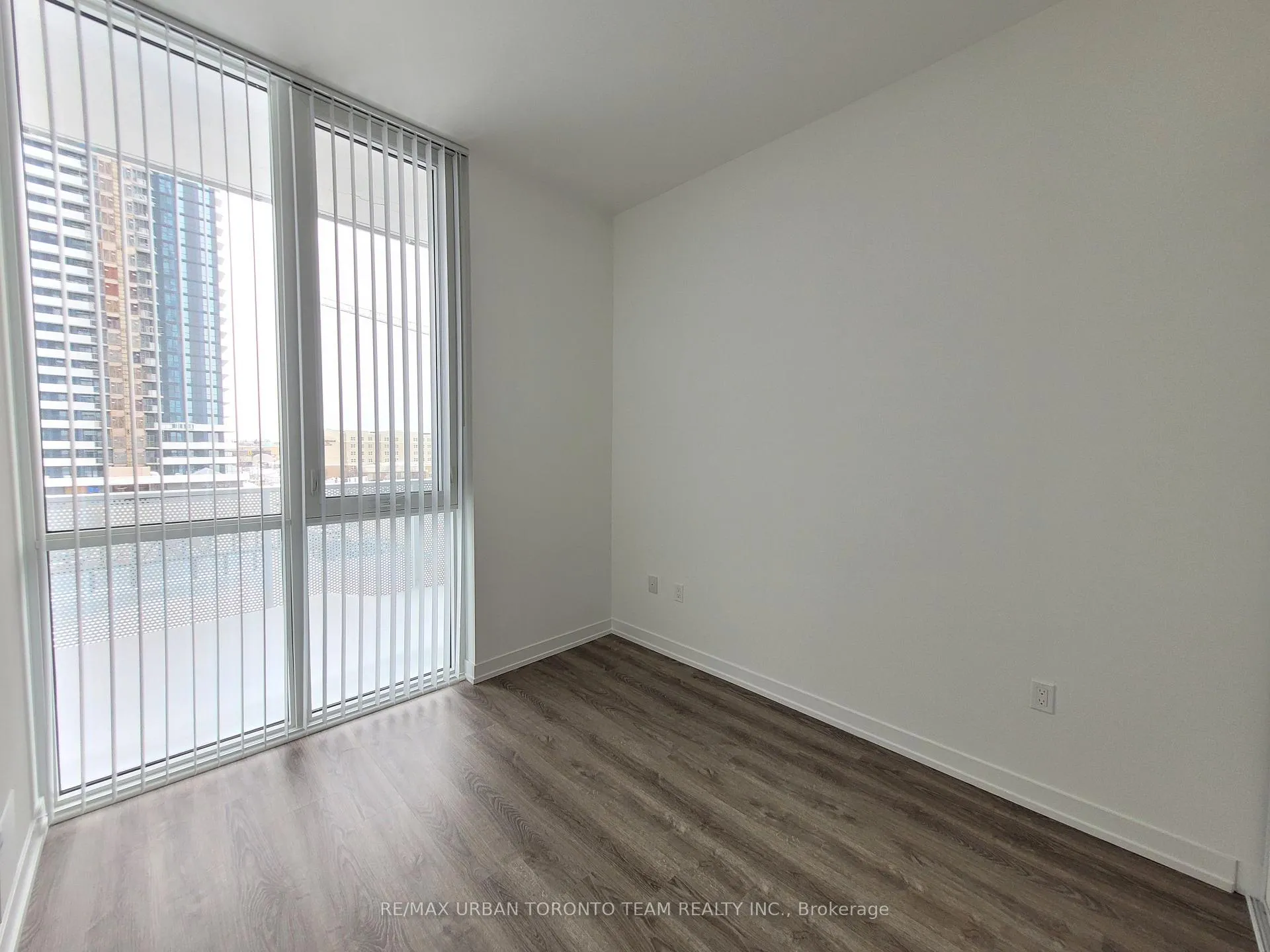 Photo 7 of Unit 602, 195 Commerce Street, Vaughan, Vaughan Corporate Centre — HOMEH