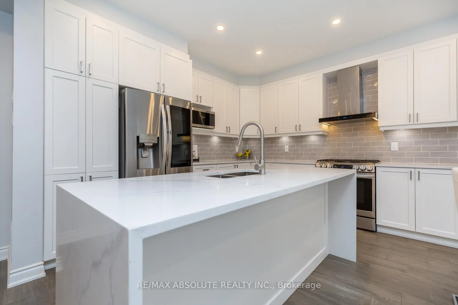 Photo 15 of 1019 Apolune Street, Ottawa, Barrhaven - Half Moon Bay — HOMEH