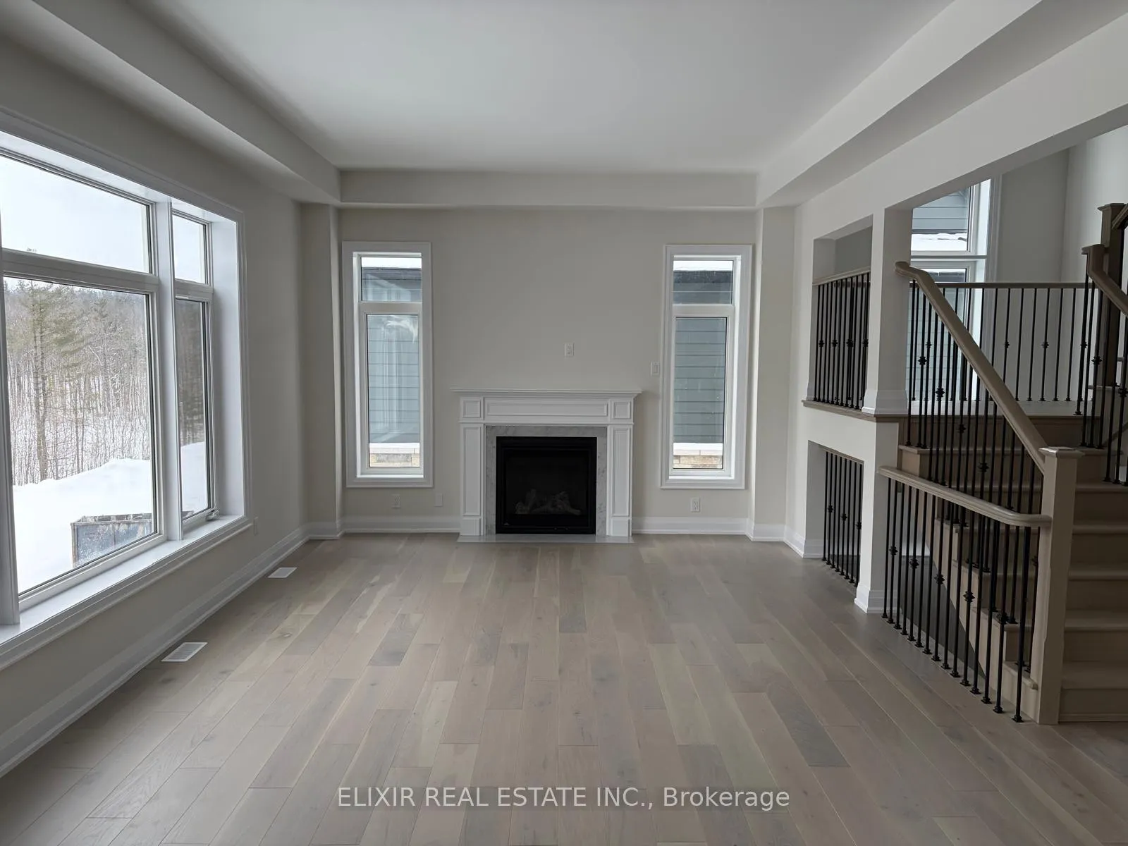 Photo 3 of 92 Pearsall Place, Oro-Medonte, Rural Oro-Medonte — HOMEH