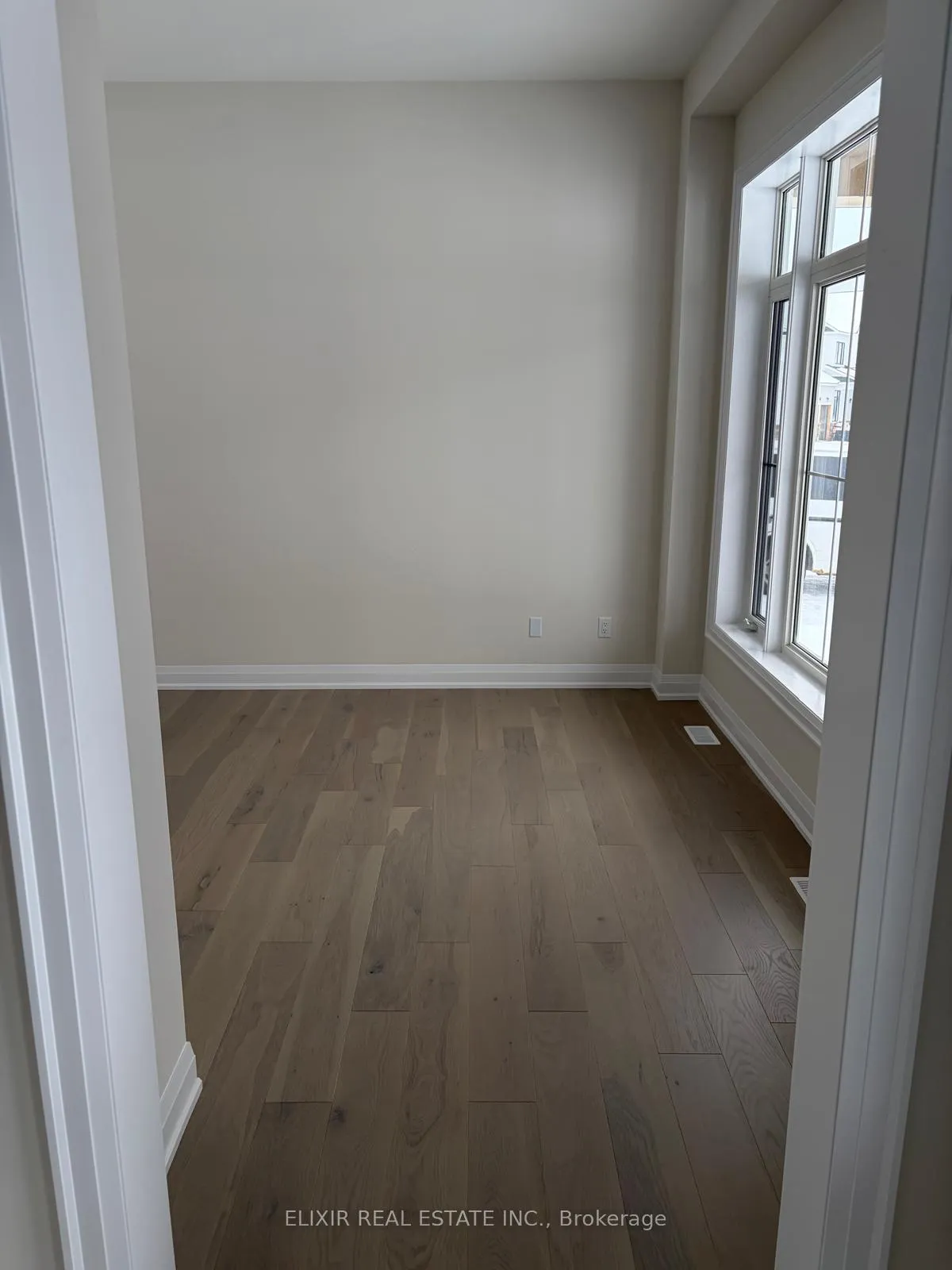 Photo 8 of 92 Pearsall Place, Oro-Medonte, Rural Oro-Medonte — HOMEH