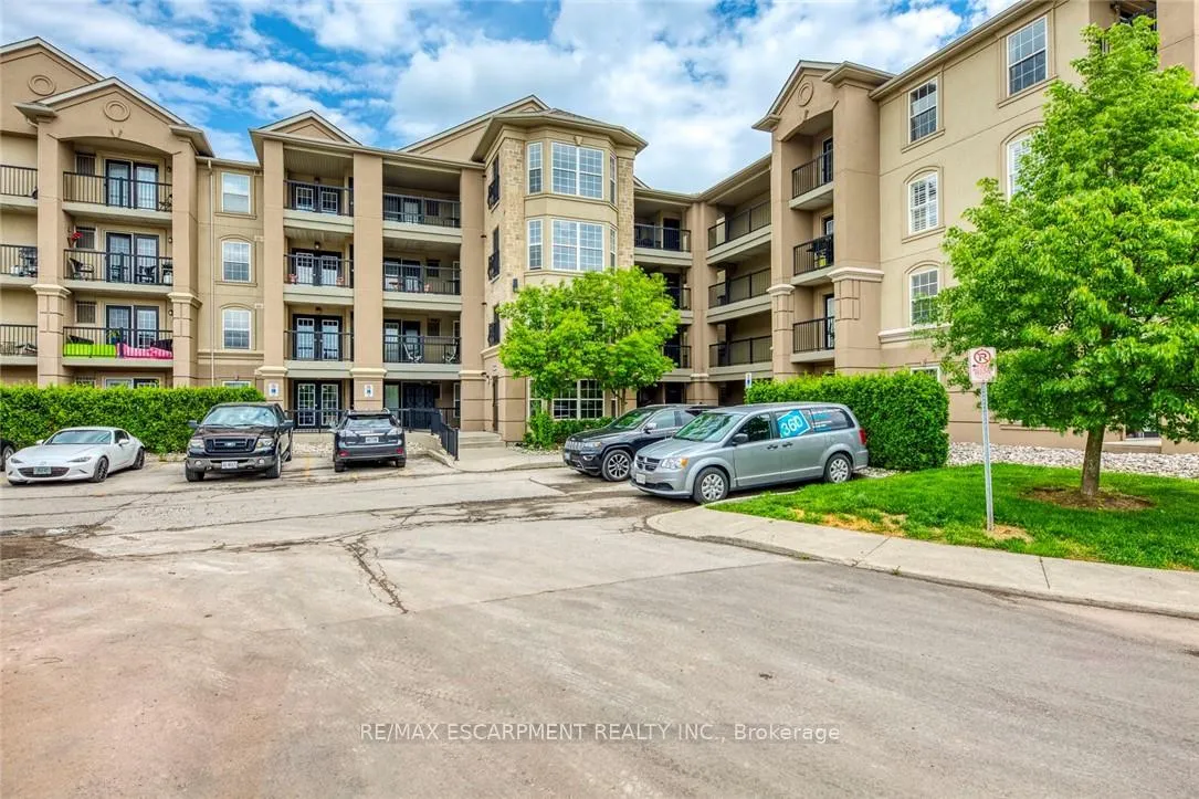 Photo 1 of Unit 403, 2055 Appleby Line, Burlington, Uptown — HOMEH