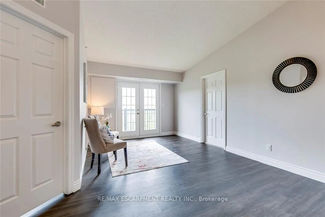Photo 14 of Unit 403, 2055 Appleby Line, Burlington, Uptown — HOMEH
