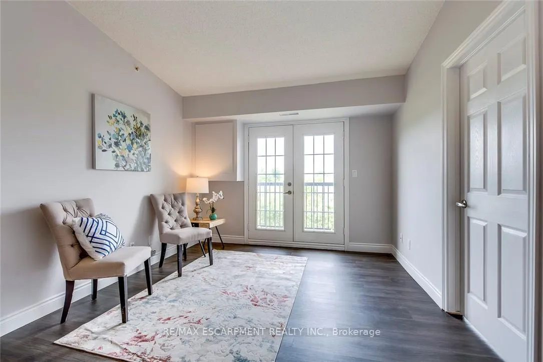 Photo 15 of Unit 403, 2055 Appleby Line, Burlington, Uptown — HOMEH
