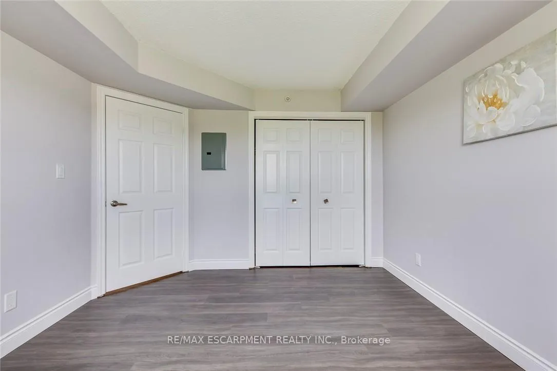Photo 19 of Unit 403, 2055 Appleby Line, Burlington, Uptown — HOMEH
