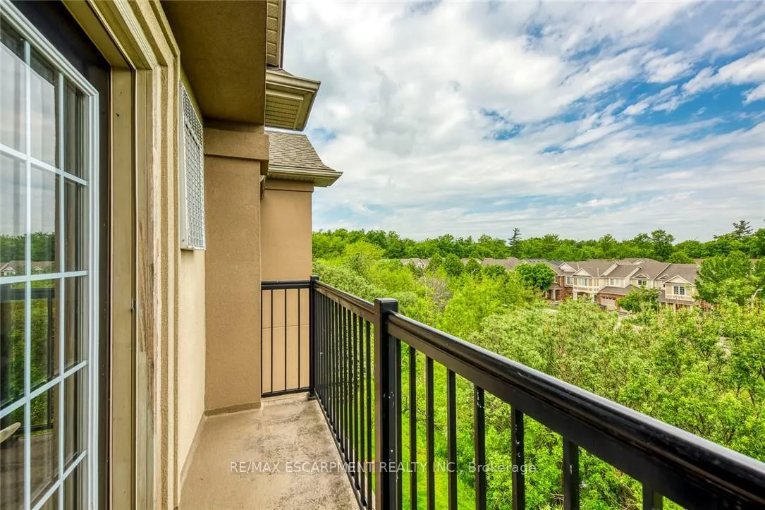 Photo 28 of Unit 403, 2055 Appleby Line, Burlington, Uptown — HOMEH