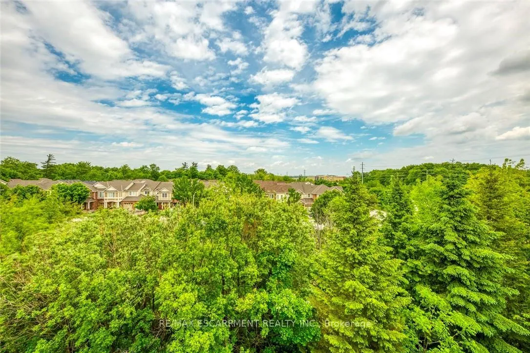 Photo 29 of Unit 403, 2055 Appleby Line, Burlington, Uptown — HOMEH