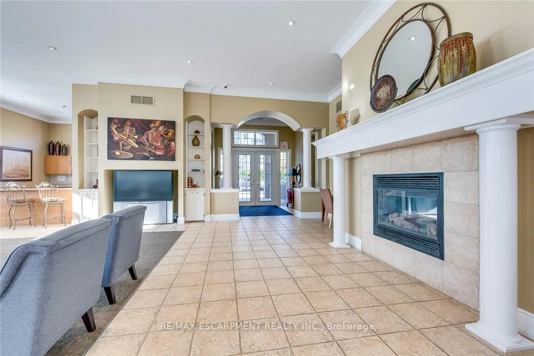 Photo 34 of Unit 403, 2055 Appleby Line, Burlington, Uptown — HOMEH