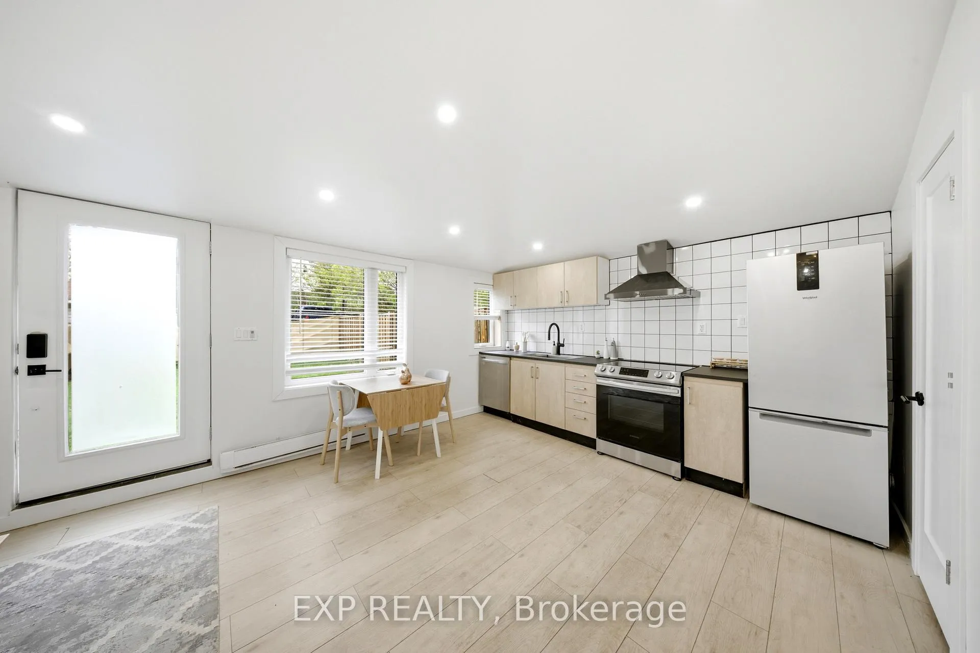 Photo 35 of 200 Madison Avenue S, Kitchener, Cedar Hill — HOMEH