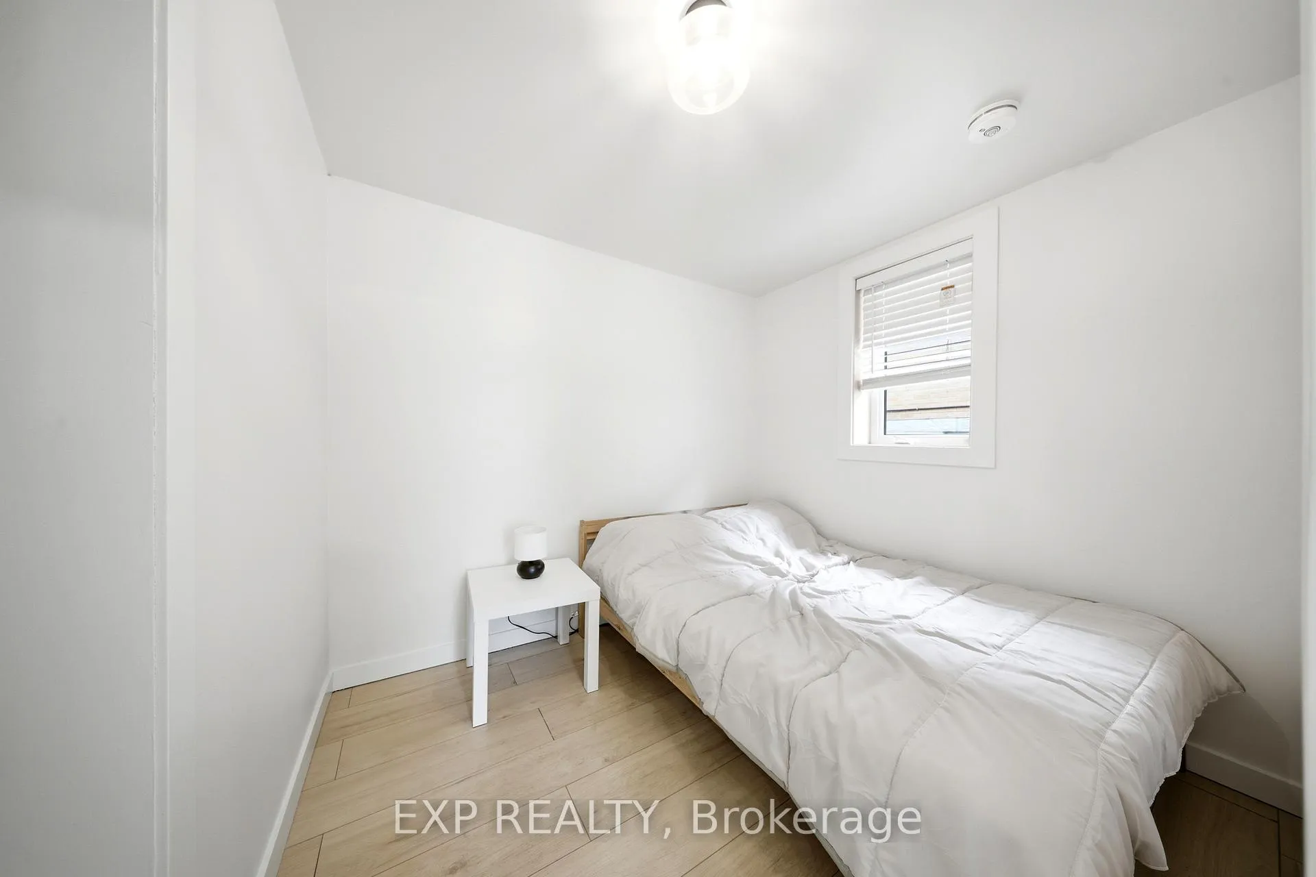 Photo 36 of 200 Madison Avenue S, Kitchener, Cedar Hill — HOMEH