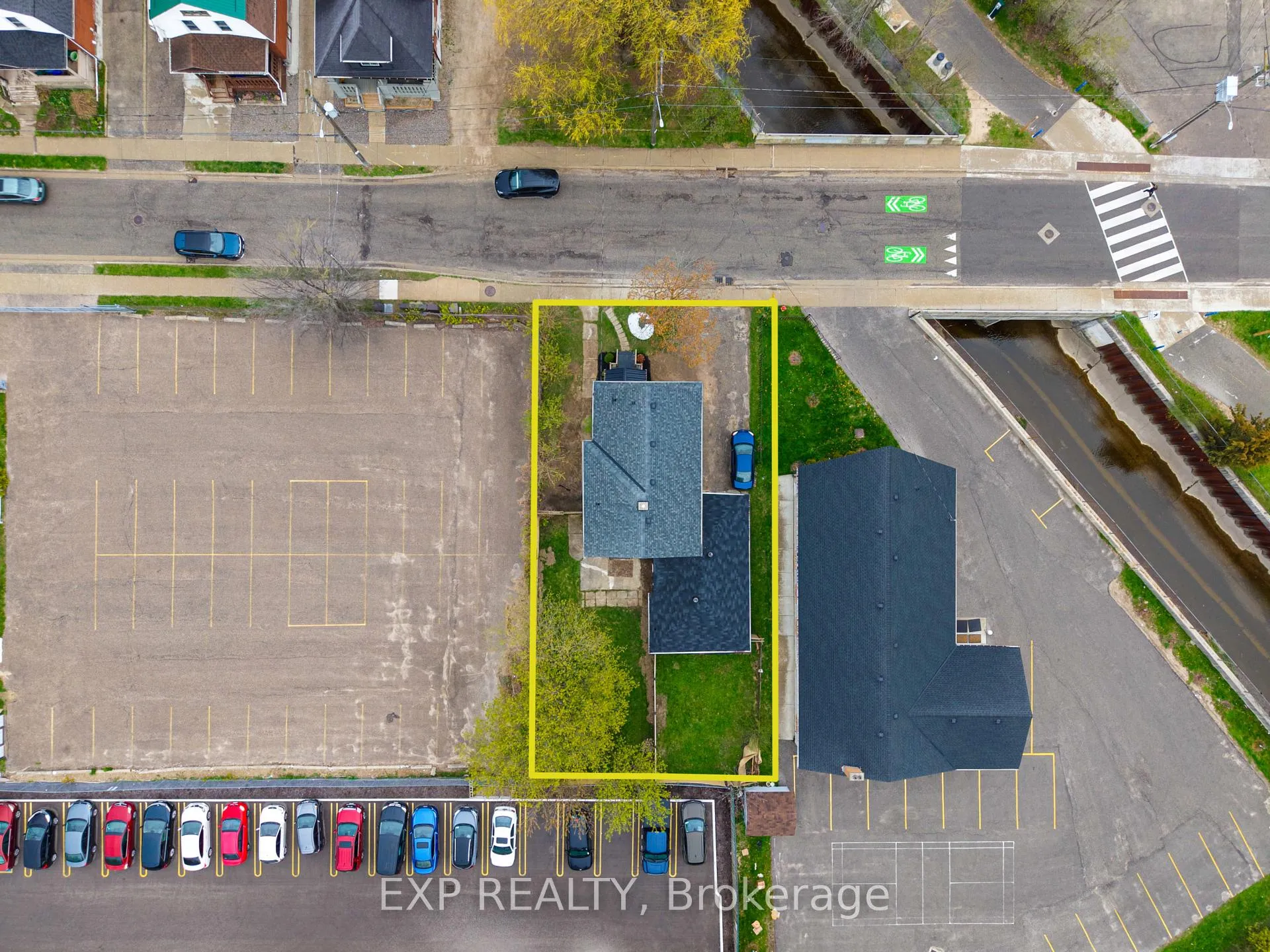 Photo 44 of 200 Madison Avenue S, Kitchener, Cedar Hill — HOMEH