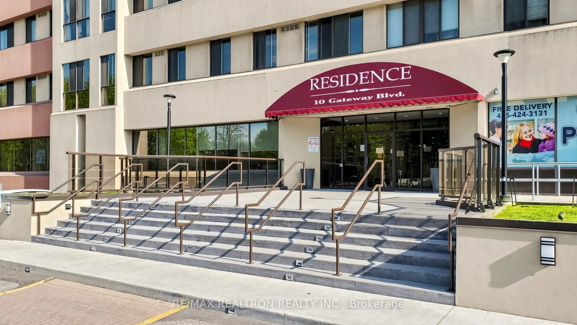 Photo 3 of Unit 616, 10 Gateway Boulevard, Toronto, Flemingdon Park — HOMEH
