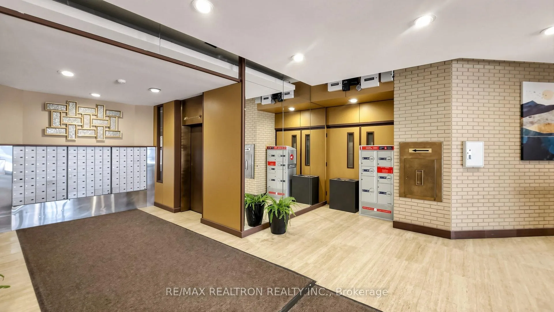 Photo 7 of Unit 616, 10 Gateway Boulevard, Toronto, Flemingdon Park — HOMEH