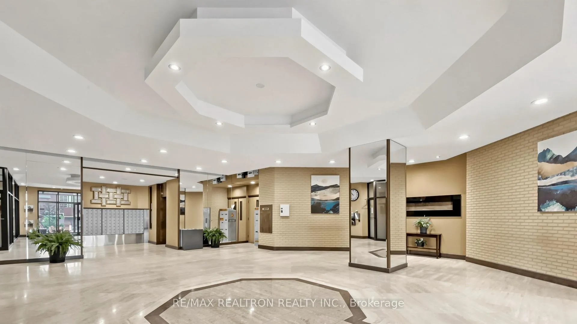 Photo 9 of Unit 616, 10 Gateway Boulevard, Toronto, Flemingdon Park — HOMEH