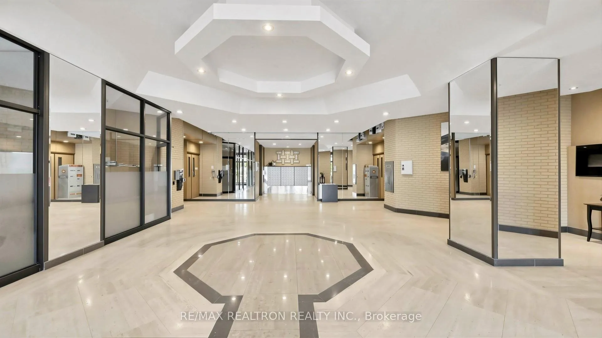 Photo 10 of Unit 616, 10 Gateway Boulevard, Toronto, Flemingdon Park — HOMEH