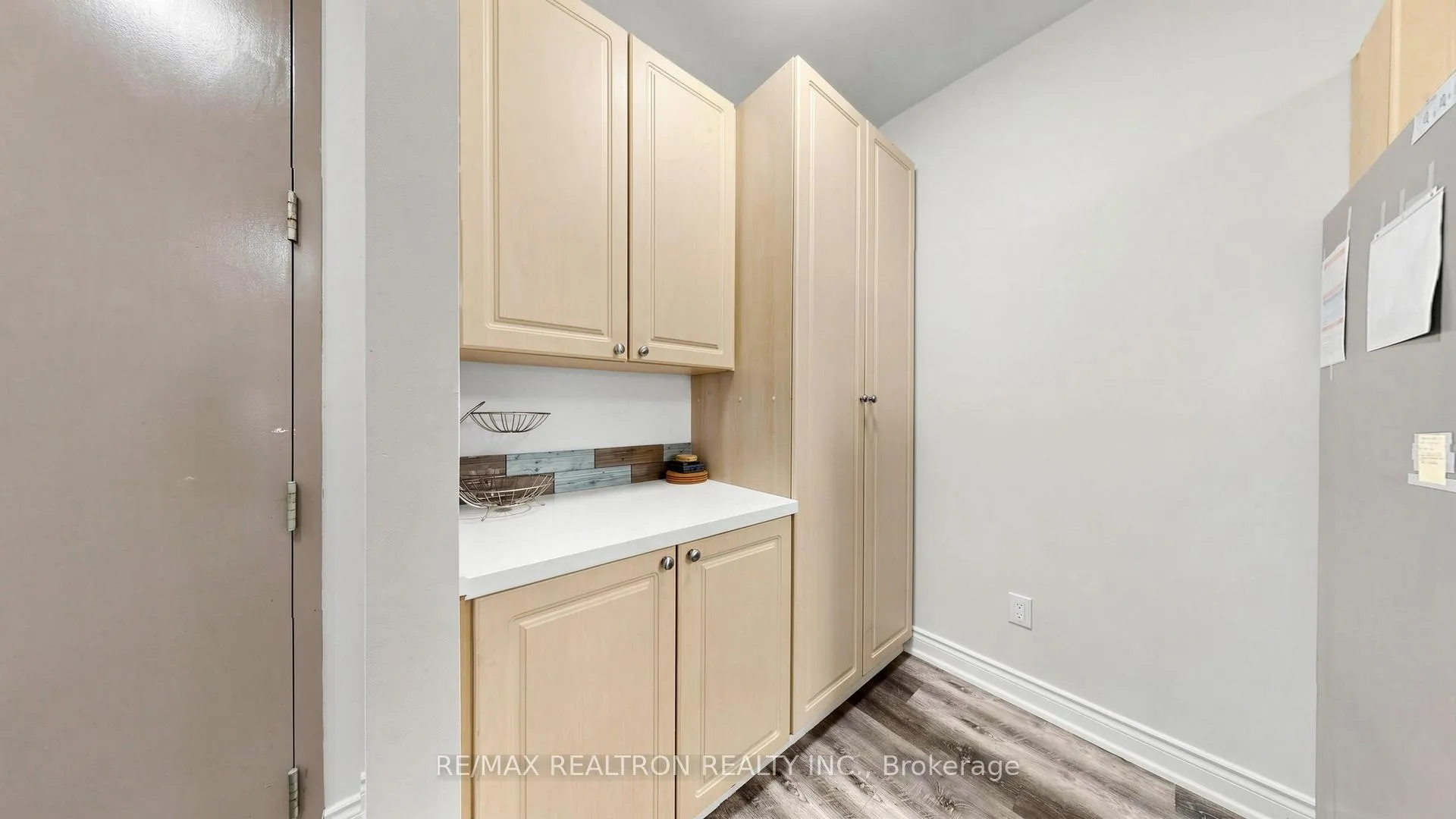 Photo 28 of Unit 616, 10 Gateway Boulevard, Toronto, Flemingdon Park — HOMEH
