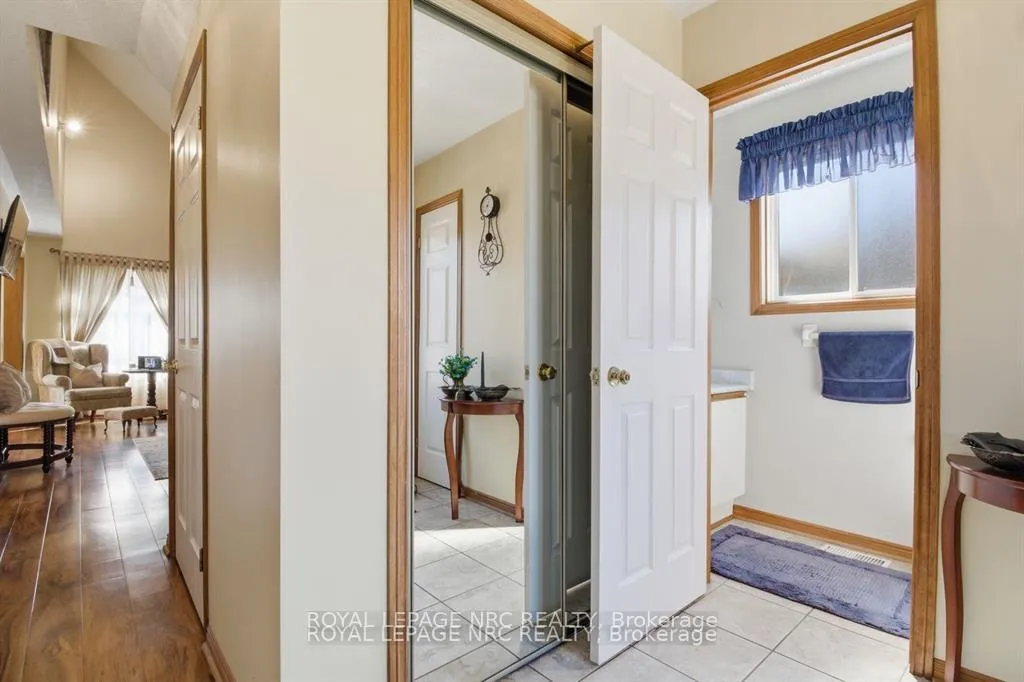 Photo 5 of 4393 Tamarac Avenue, Lincoln, Beamsville — HOMEH
