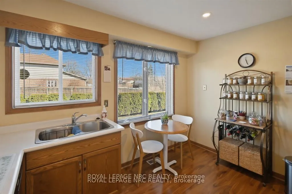 Photo 17 of 4393 Tamarac Avenue, Lincoln, Beamsville — HOMEH